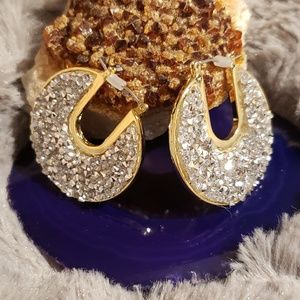 Rock Crystals Studded Earrings